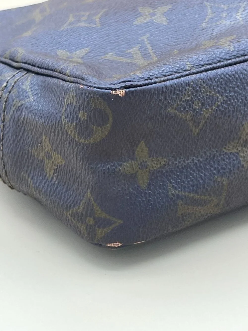 Louis Vuitton Monogram Canvas Blue Toiletry Bag With Zipper Closure